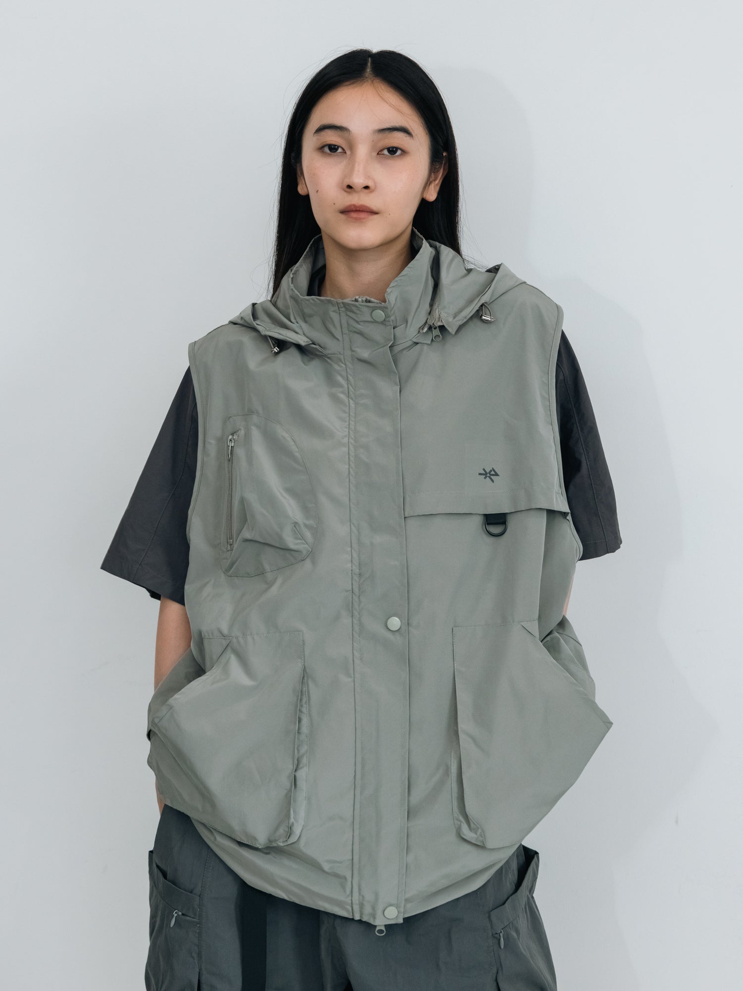 Detachable Hood Utility Vest