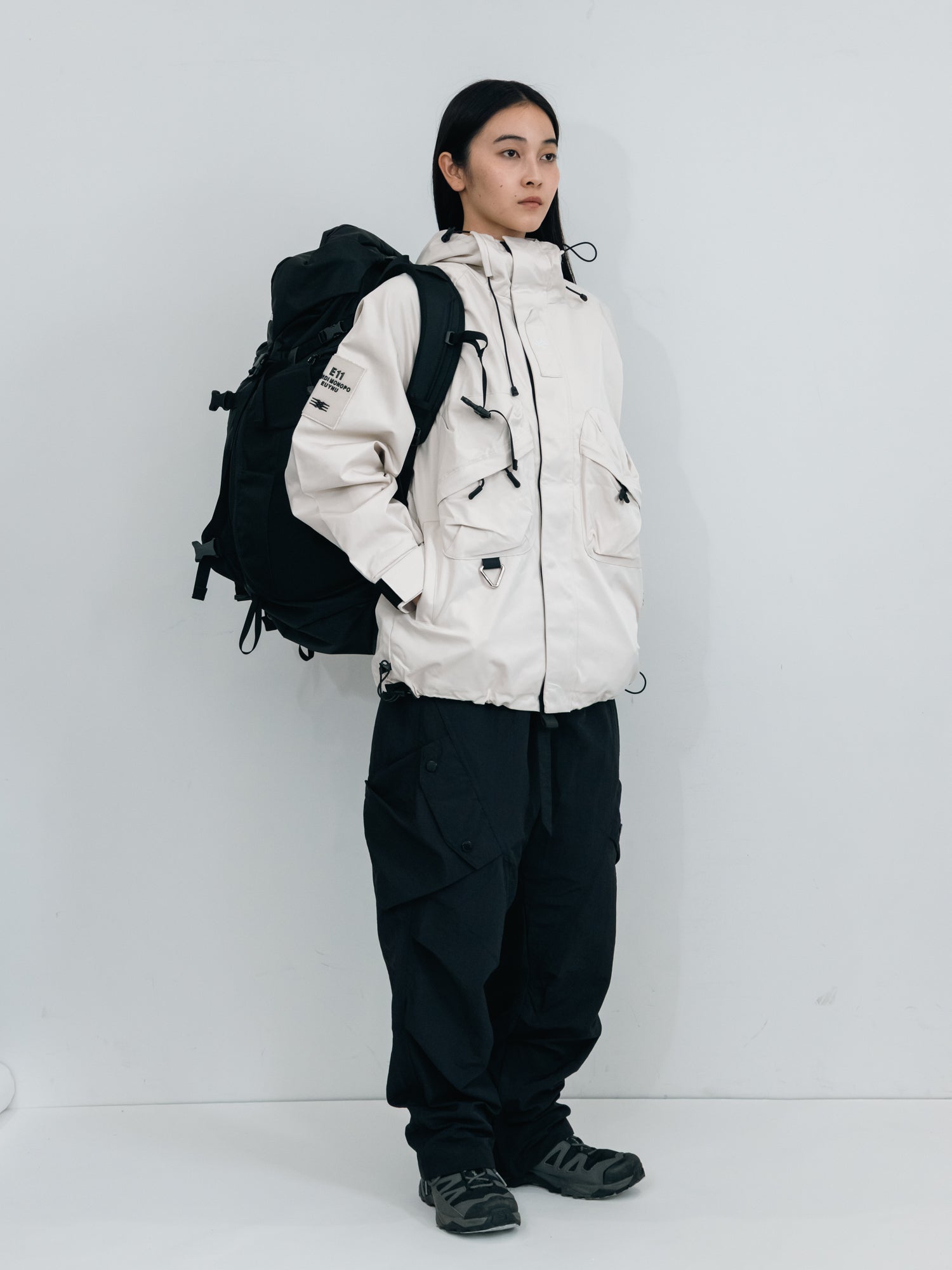 Drawstring spring nylon jacket