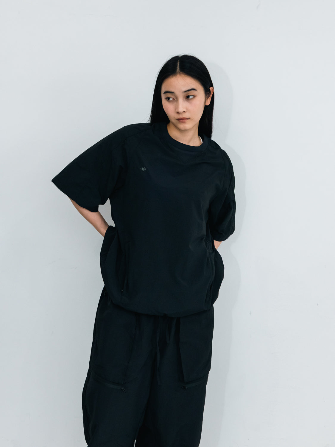 Minimal Dry Touch Pullover