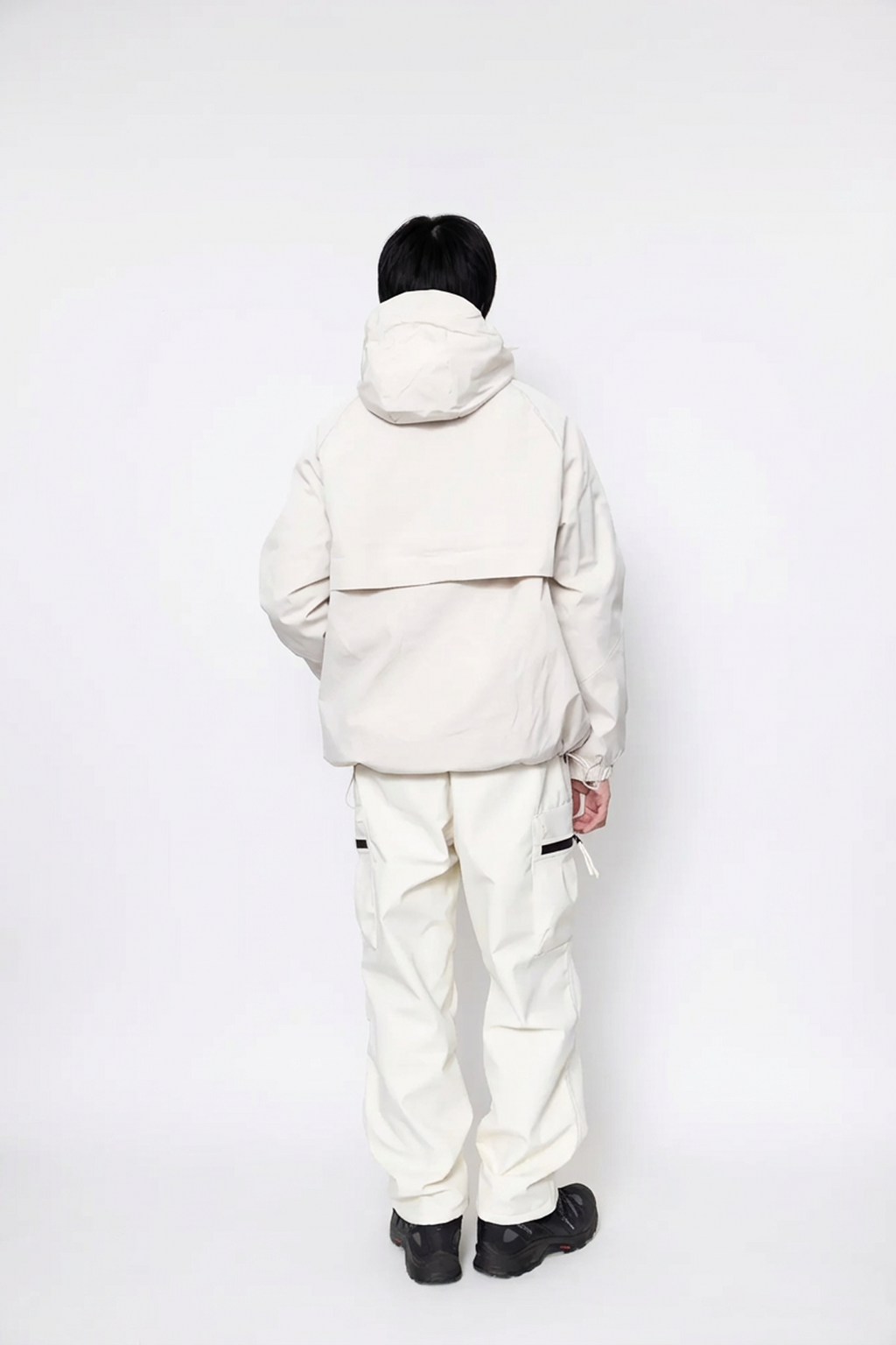 Compact Hooded Layer Jacket