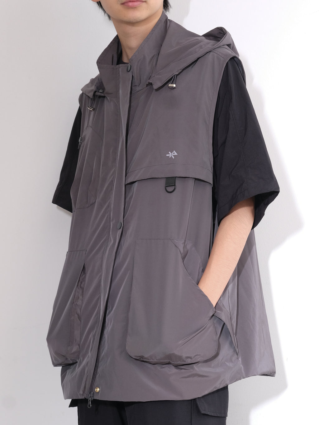 Detachable Hood Utility Vest