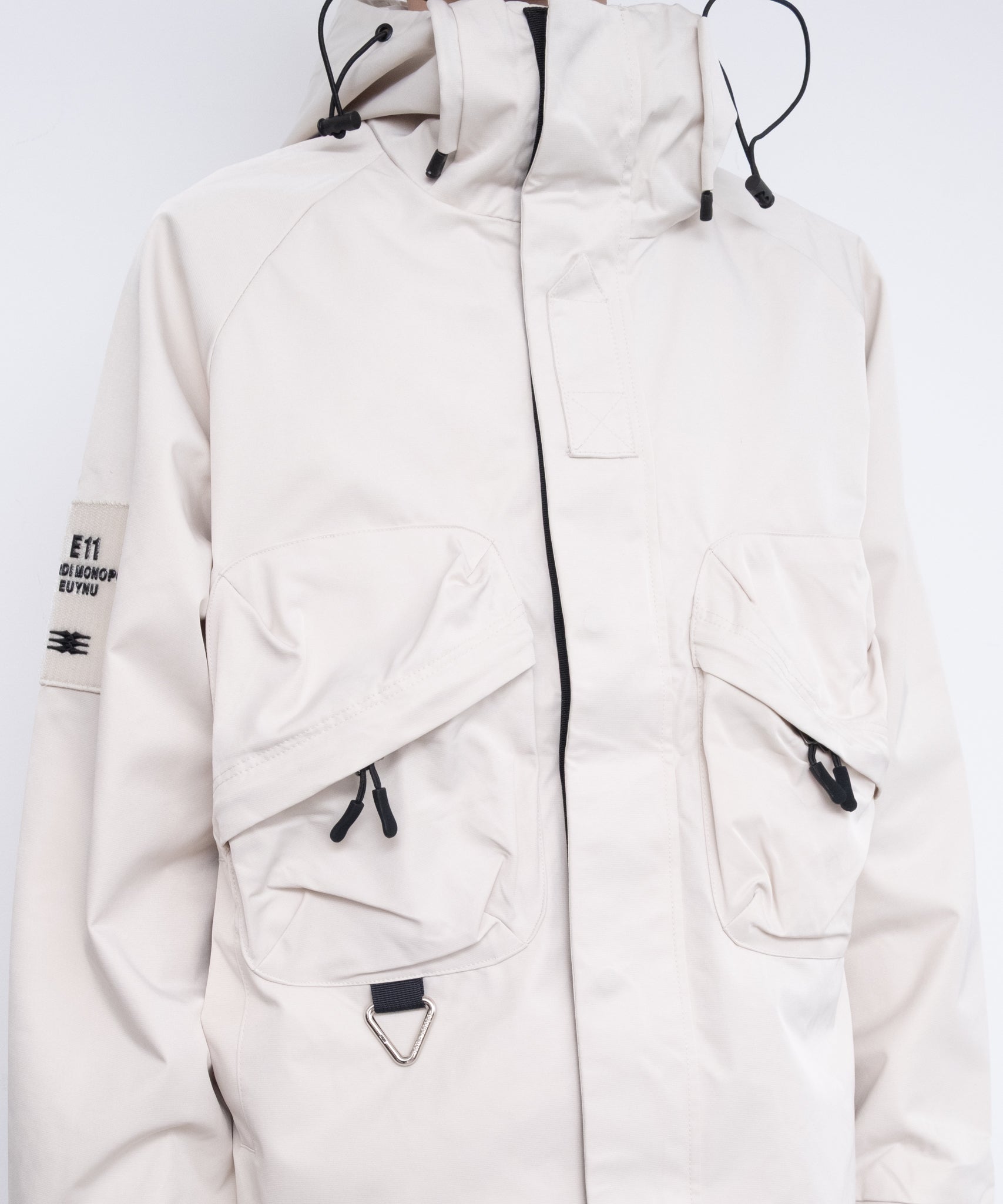Drawstring spring nylon jacket
