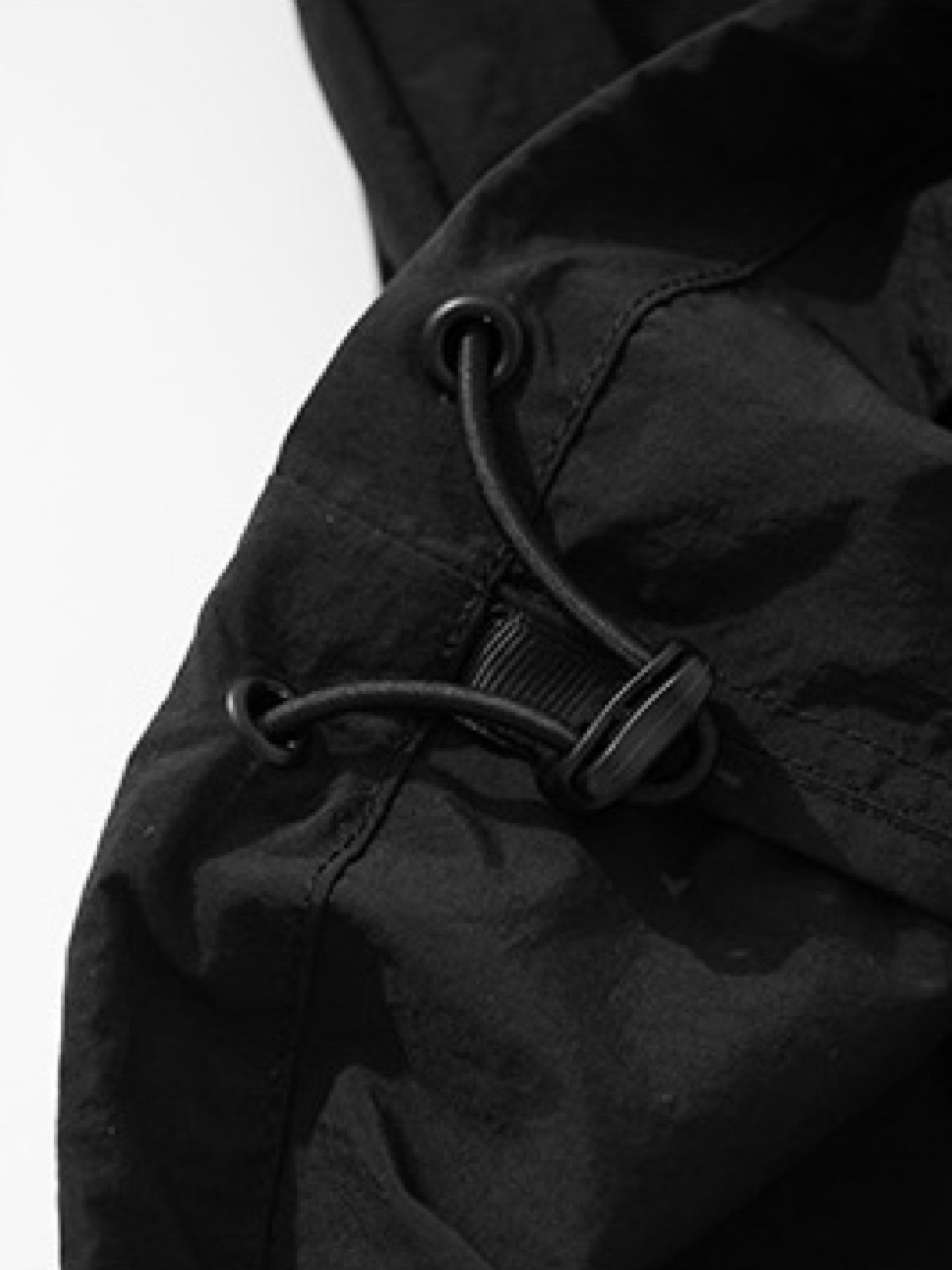 Minimal Dry Touch Pullover